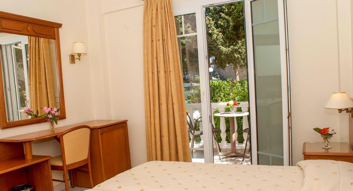 Kerveli Village Hotel エクステリア 写真